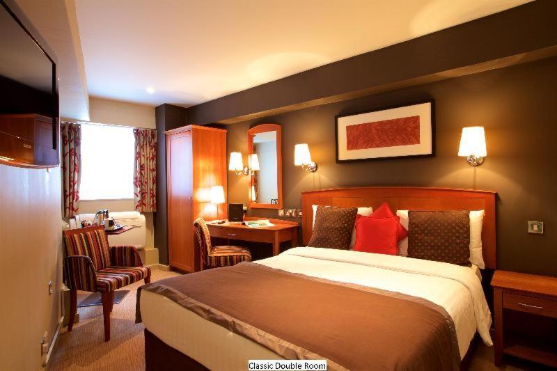 Birmingham Strathallan Hotel, BW Signature Collection 部屋 写真